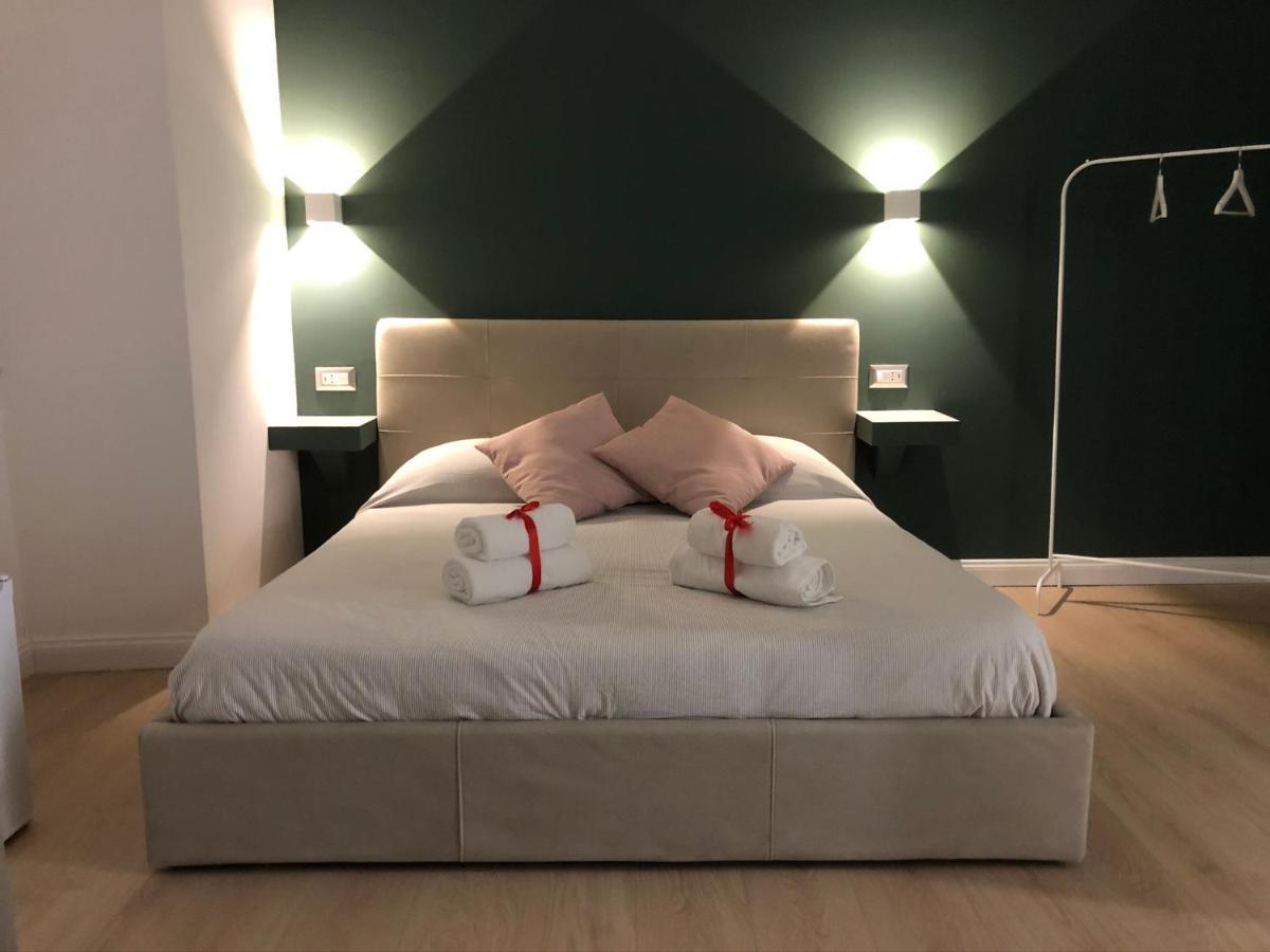 Nsh Apparthotel, Napoli Centro Exteriör bild