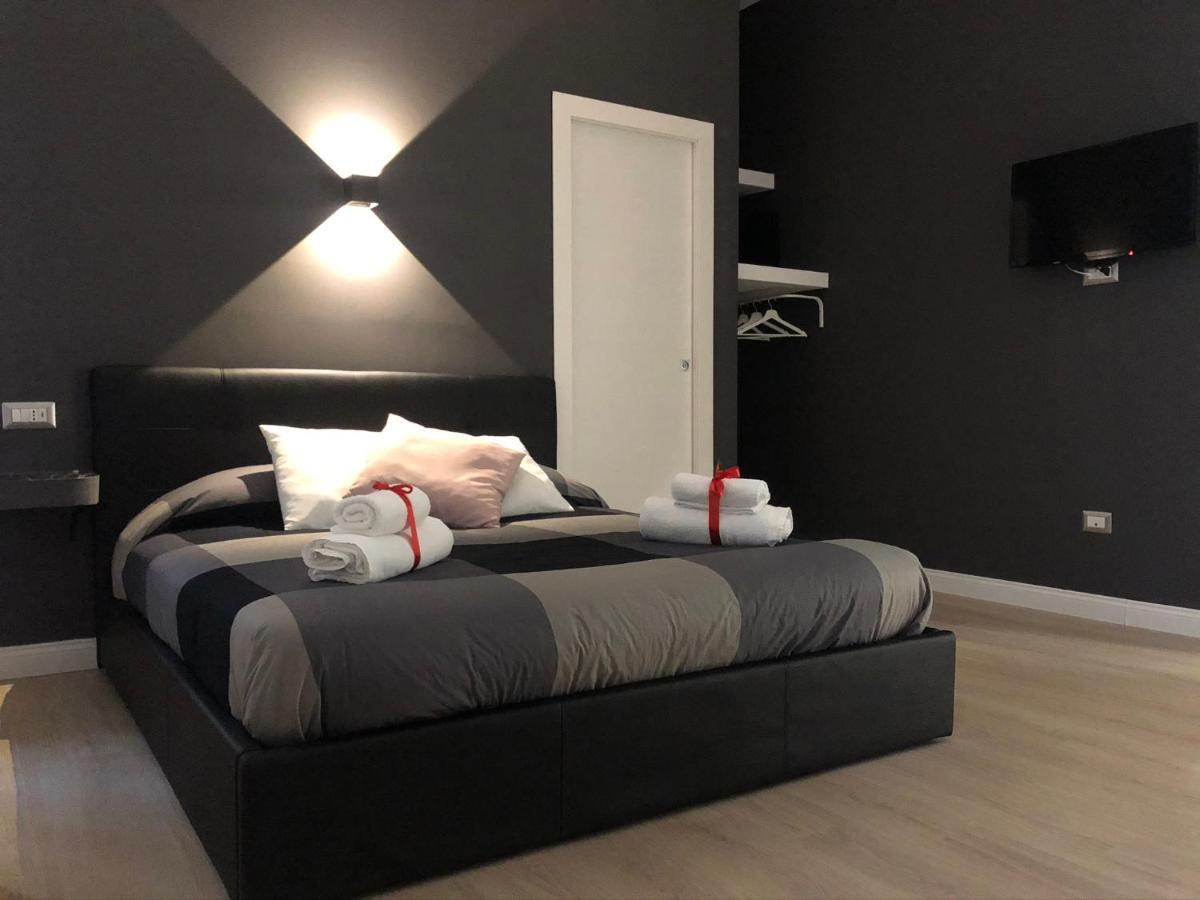 Nsh Apparthotel, Napoli Centro Exteriör bild