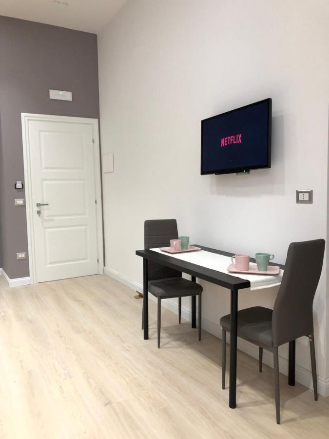 Nsh Apparthotel, Napoli Centro Exteriör bild