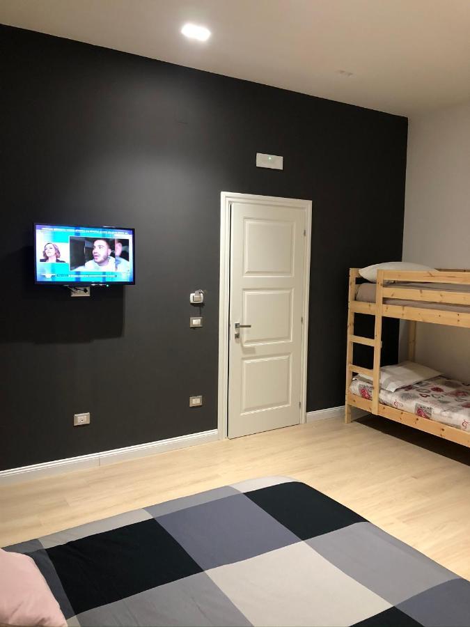 Nsh Apparthotel, Napoli Centro Exteriör bild