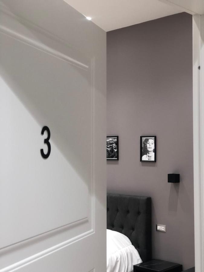 Nsh Apparthotel, Napoli Centro Exteriör bild
