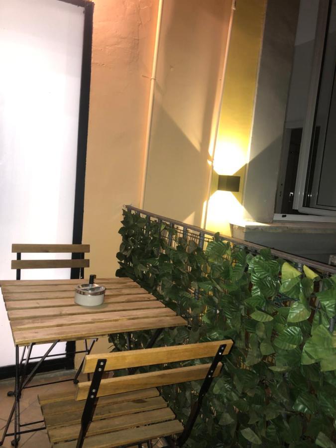 Nsh Apparthotel, Napoli Centro Exteriör bild