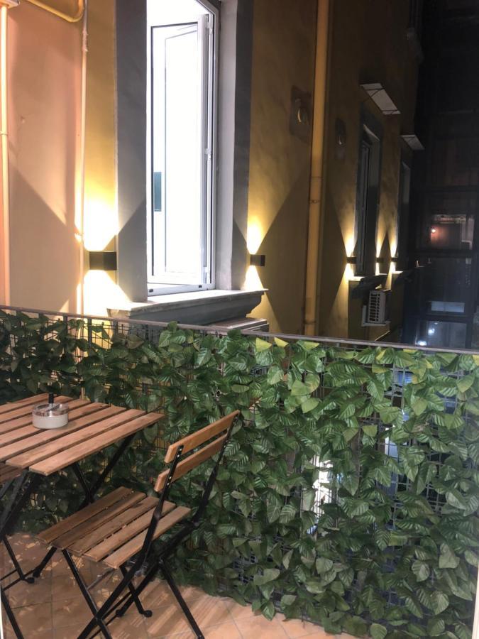 Nsh Apparthotel, Napoli Centro Exteriör bild