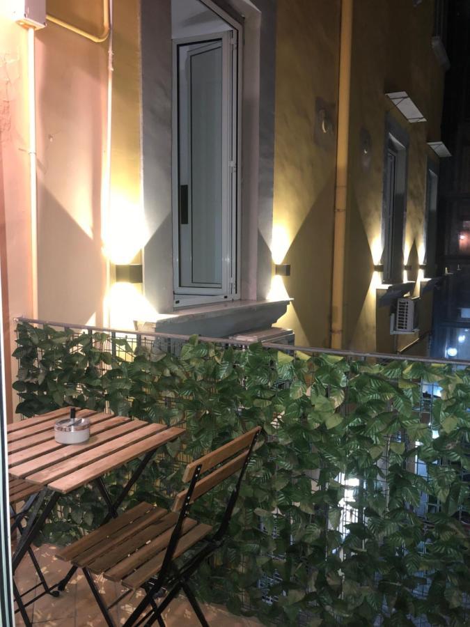 Nsh Apparthotel, Napoli Centro Exteriör bild