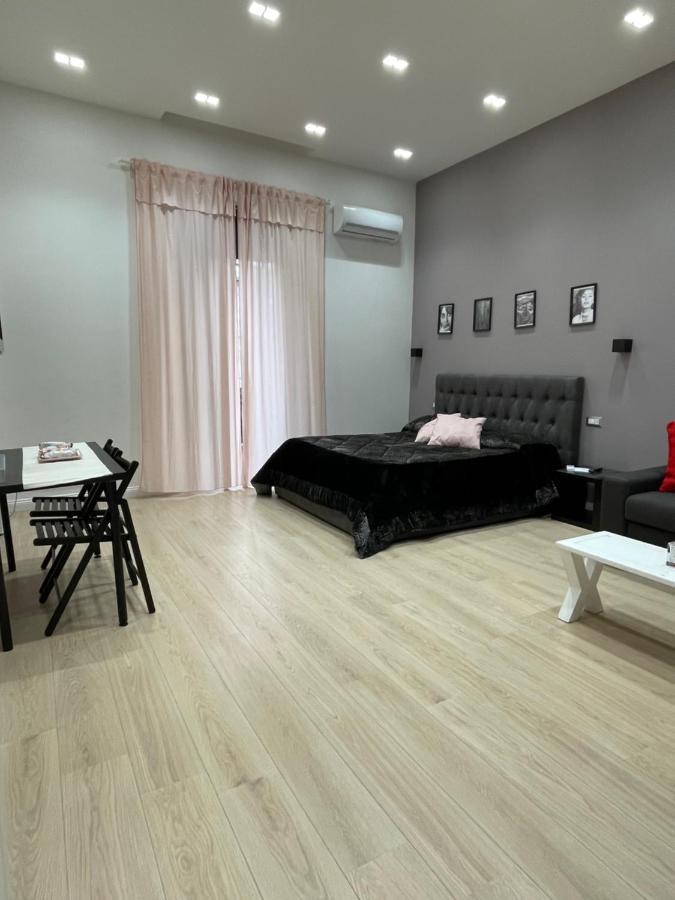 Nsh Apparthotel, Napoli Centro Exteriör bild