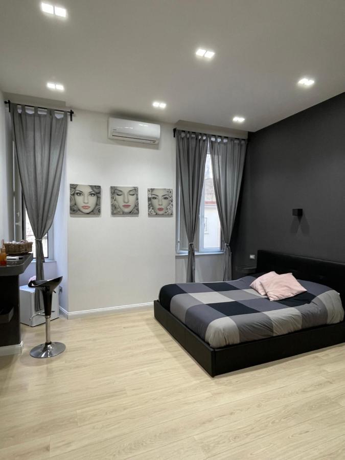 Nsh Apparthotel, Napoli Centro Exteriör bild