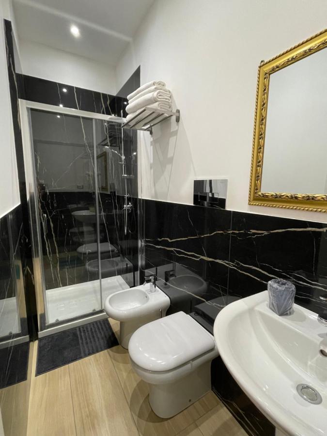 Nsh Apparthotel, Napoli Centro Exteriör bild