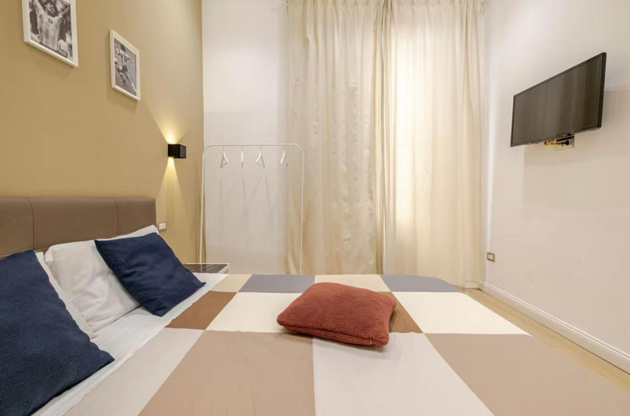 Nsh Apparthotel, Napoli Centro Exteriör bild