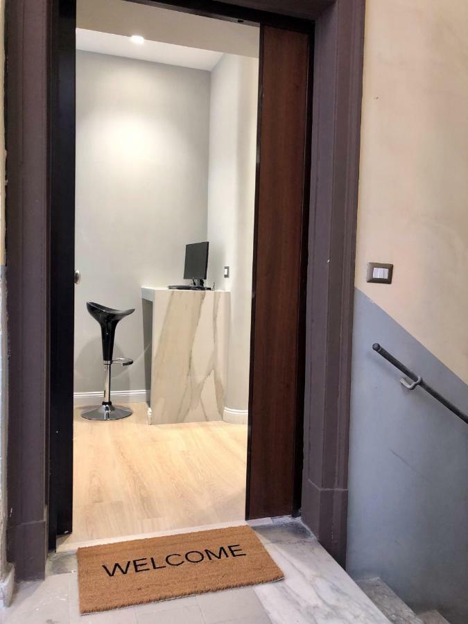Nsh Apparthotel, Napoli Centro Exteriör bild