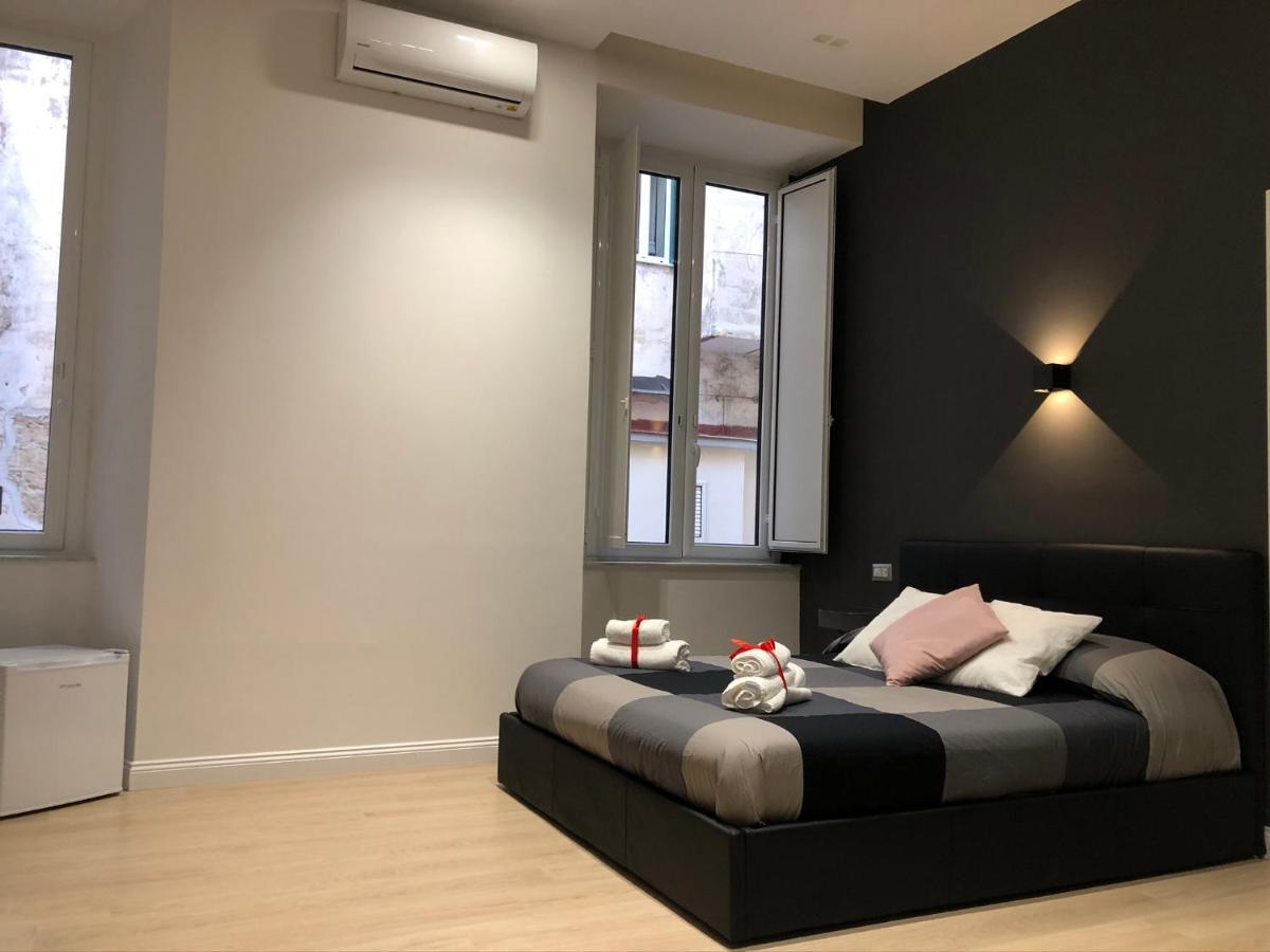 Nsh Apparthotel, Napoli Centro Exteriör bild